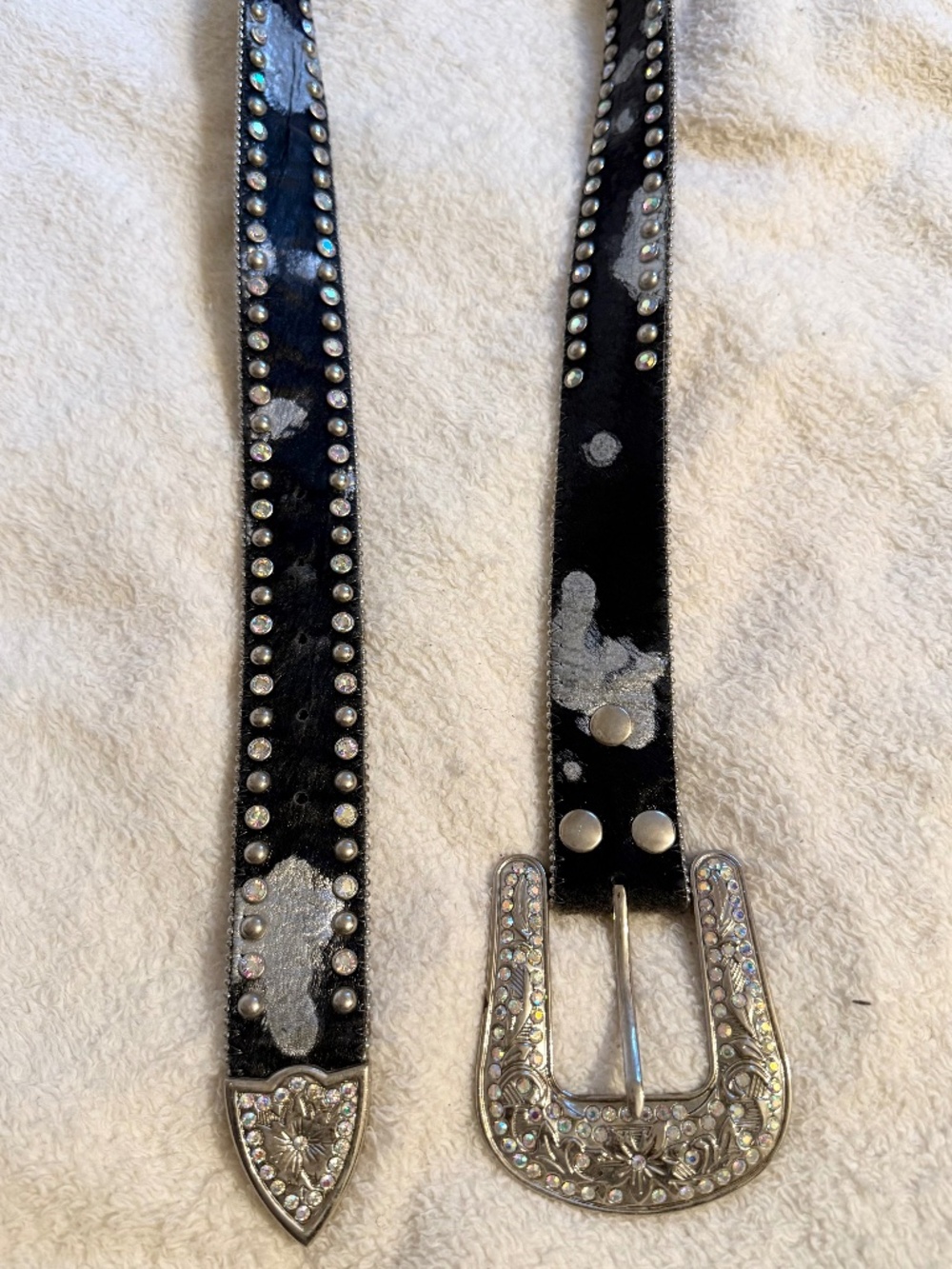 Rods Western Genuine Cowhide & Leather Rhinestone Embellished Belt in Black, L